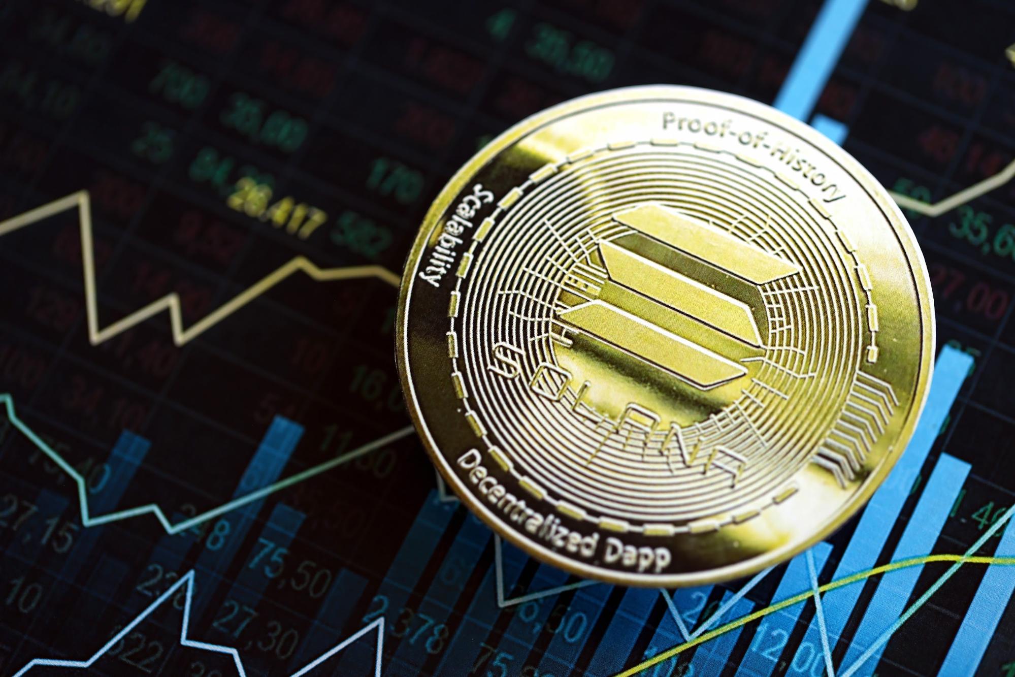 Why the Crypto Market Is Declining and What Solana’s Drop Means for Payment Tokens in 2026