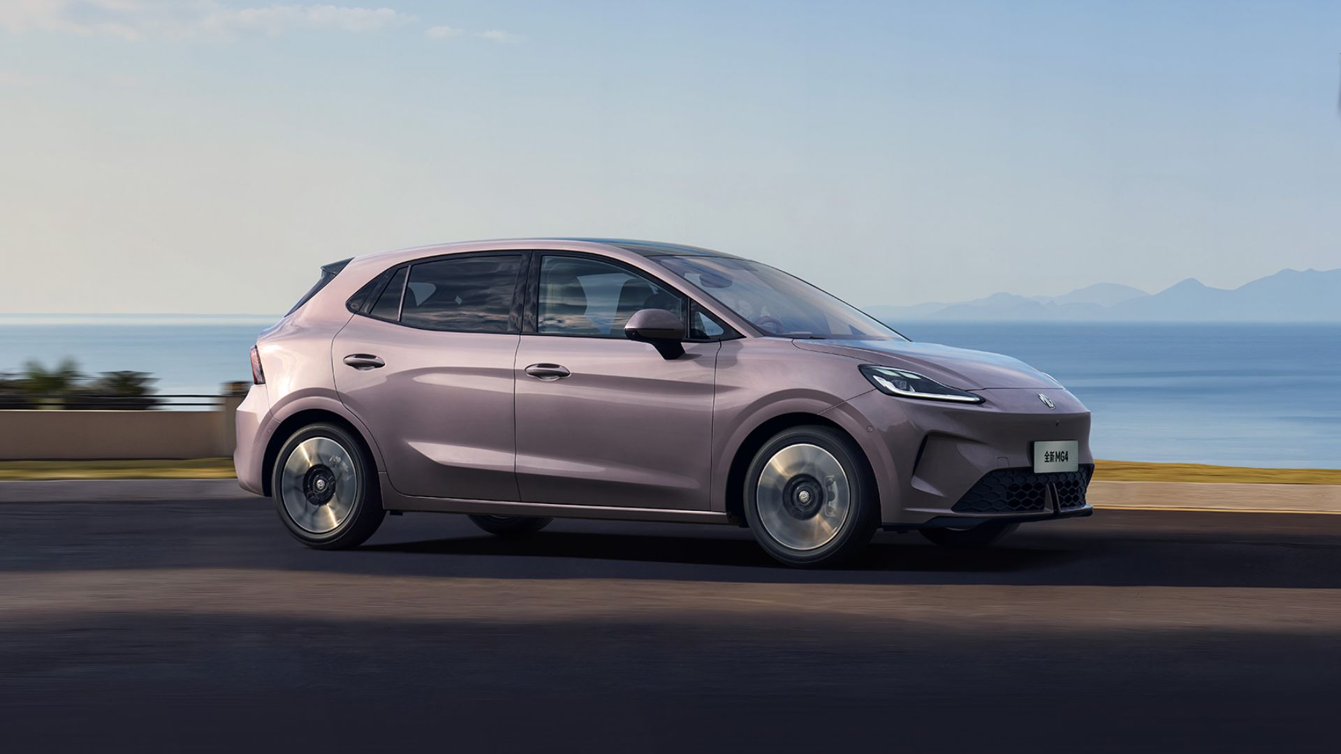 World’s first mass-produced EV with semi-solid-state battery rolled out in China