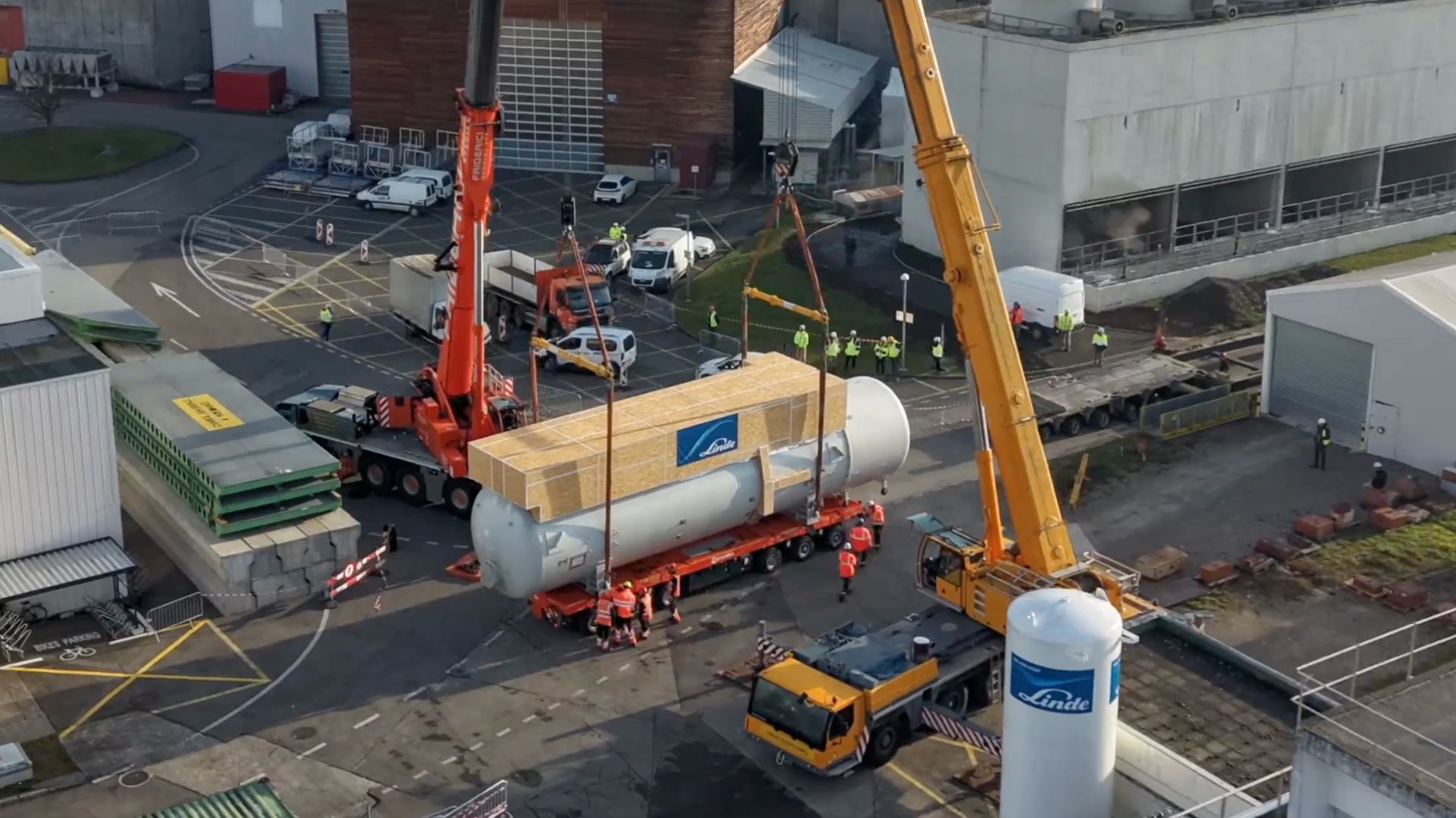 World’s largest cryogenic fridge for particle physics gets giant cold boxes at CERN