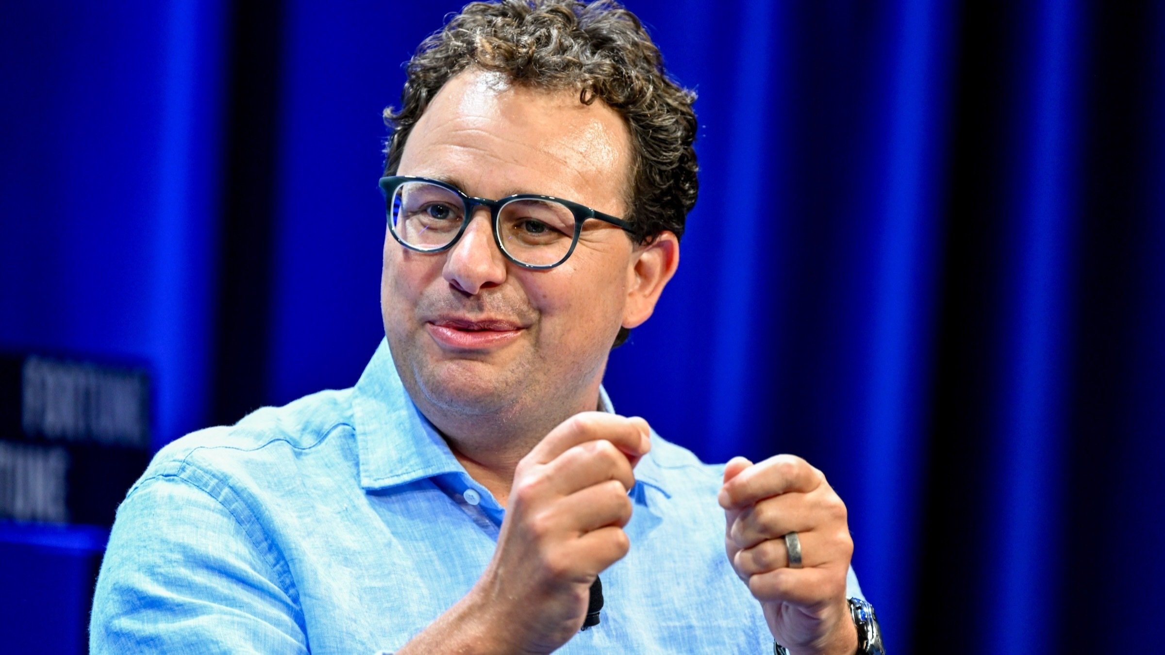 Anthropic CEO warns that AI could bring slavery, bioterrorism, and unstoppable drone armies. Im not buying it.