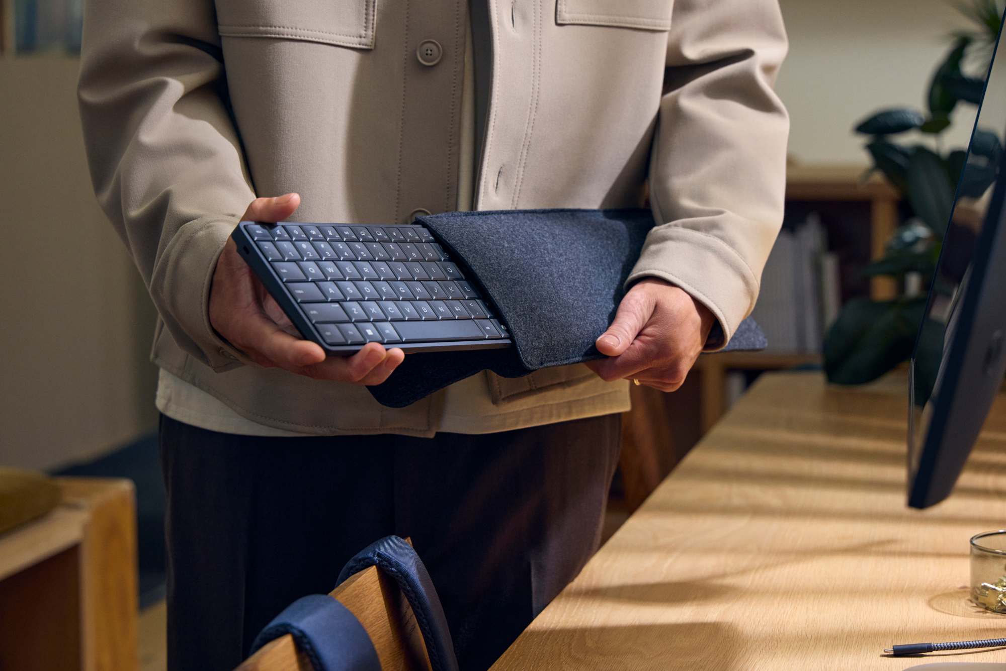 CES 2026: HPs new EliteBoard G1a is a keyboard with a powerful built-in computer