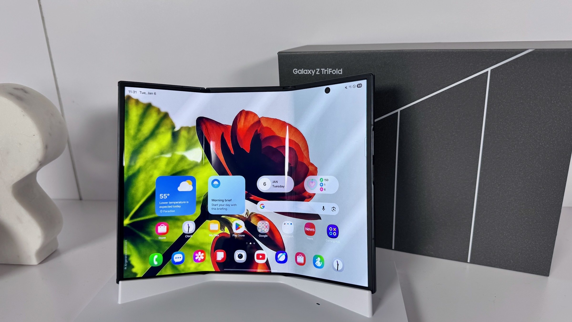 CES is over, but Im still lusting for the Samsung Galaxy Z TriFold