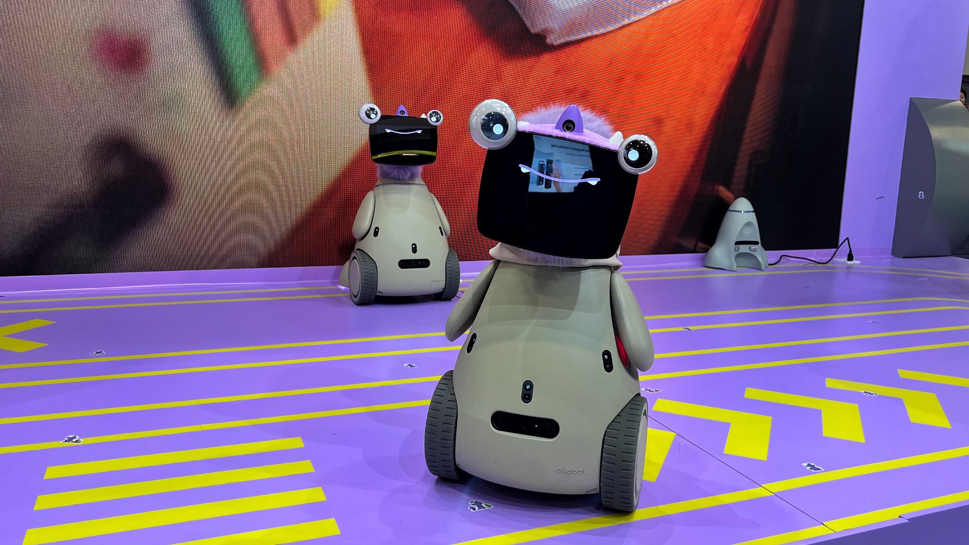 ‘Cyber pet’: New robot aims to bring families closer through shared companionship