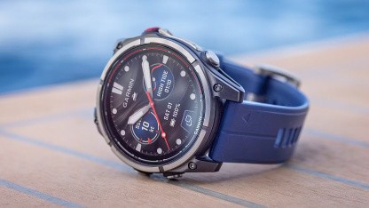 Garmin: Quatix 8 Pro setzt Kurs auf hoher See