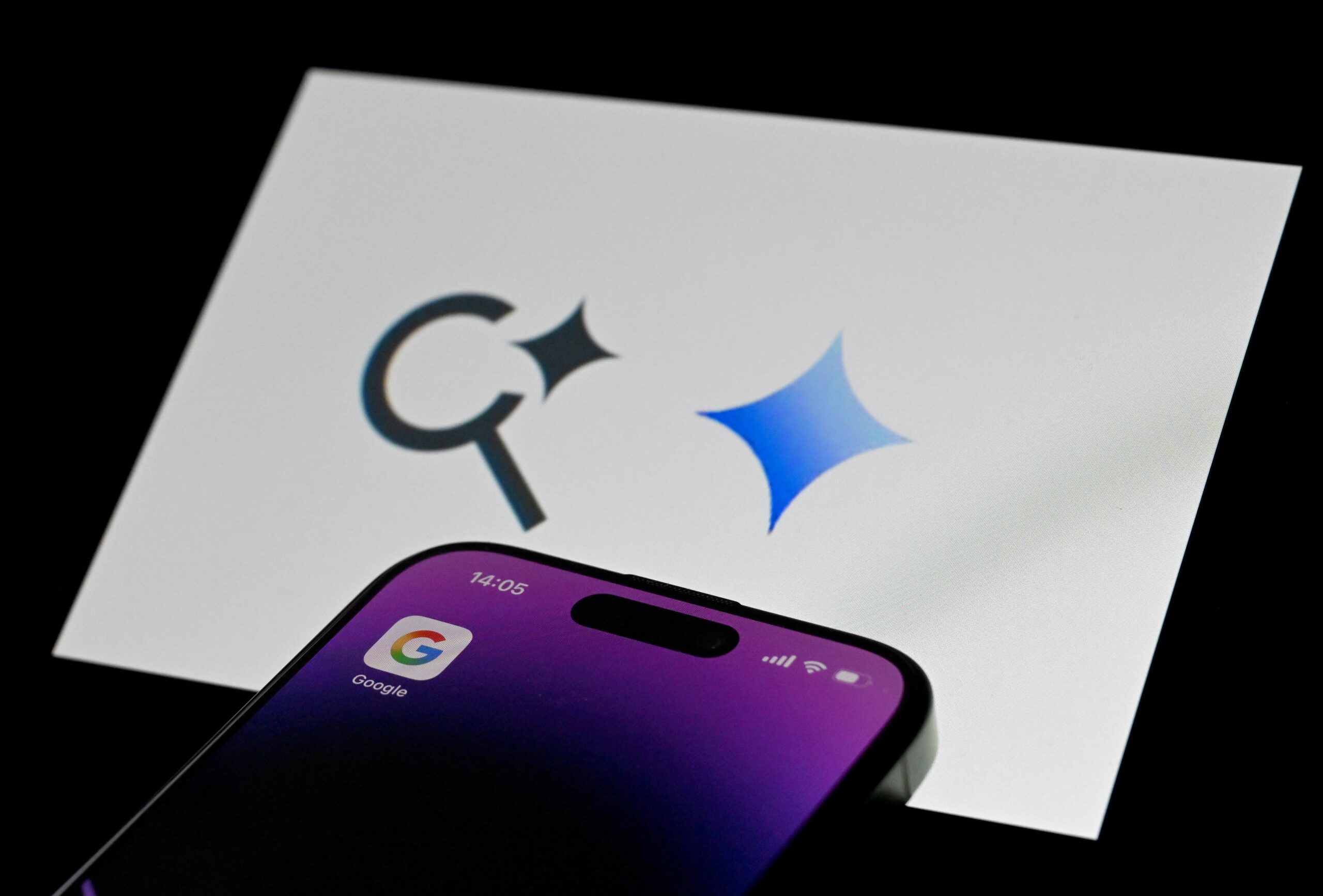 Google puts AI Mode conversations directly in AI Overviews in Search