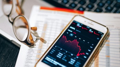 KI frisst Software: Warum Aktien von Microsoft, SAP und Adobe an Wert verlieren