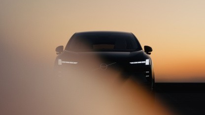 Konkurrenz zu BMW iX3: Volvo EX60 soll 810 km weit kommen