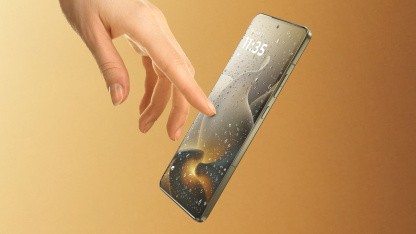 Motorola Signature: Motorola bringt Premium-Smartphone mit guter Updatezeit