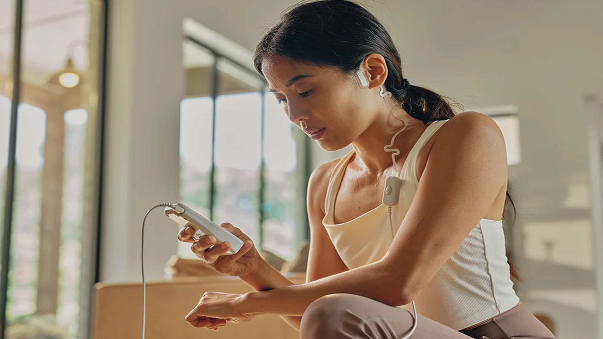 Nerve-stimulating wearable targets heavy menstrual bleeding without drugs, hormones
