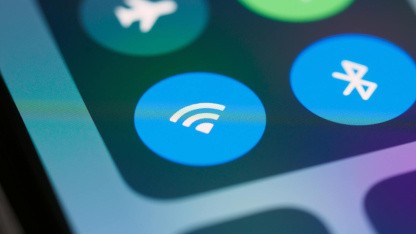 Ohne Authentifizierung: Broadcom-Lücke lässt Angreifer ganze WLAN-Netze lahmlegen