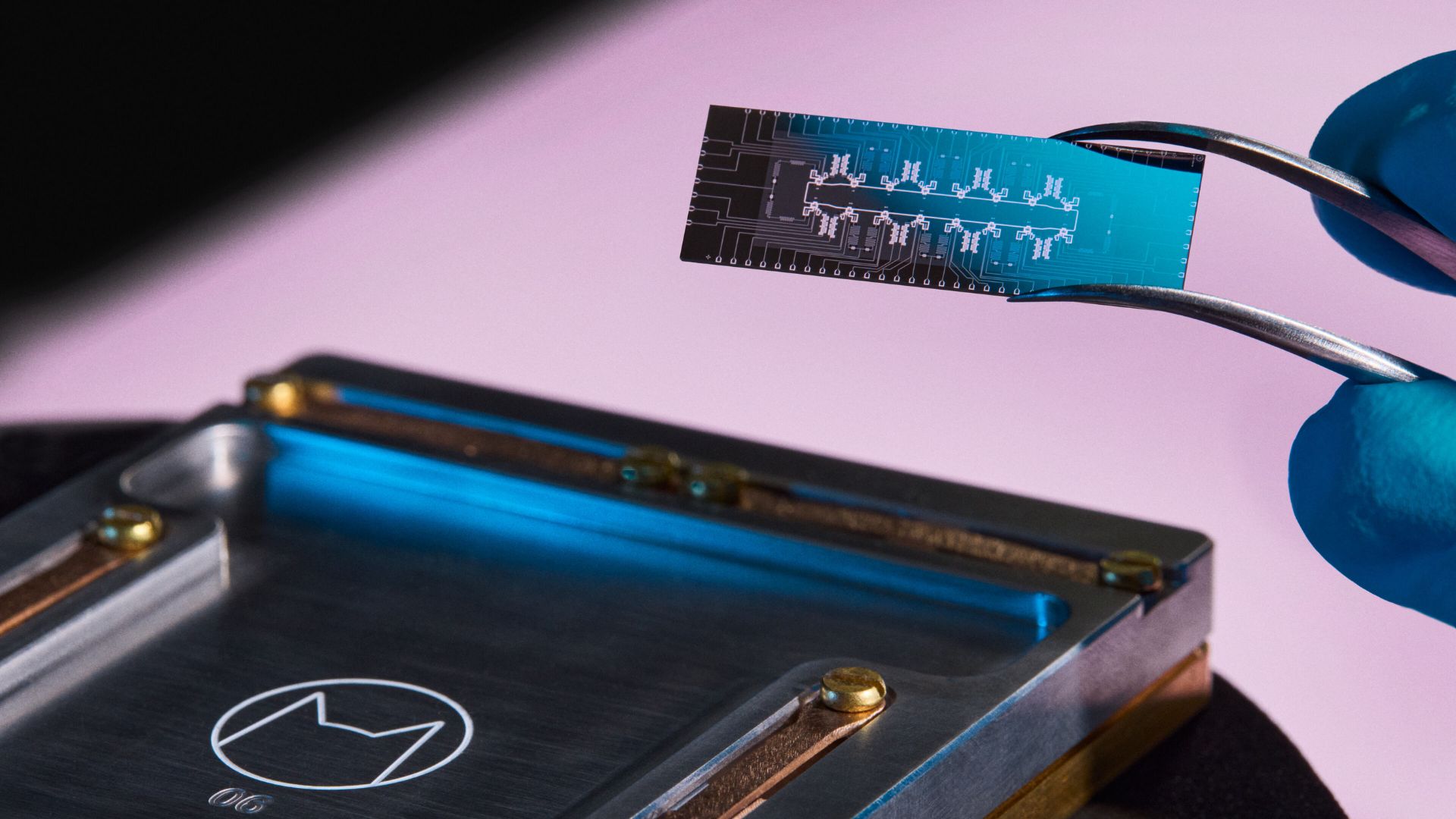 Quantum startup develops ‘elevator codes’ to achieve 10,000 times lower error rate