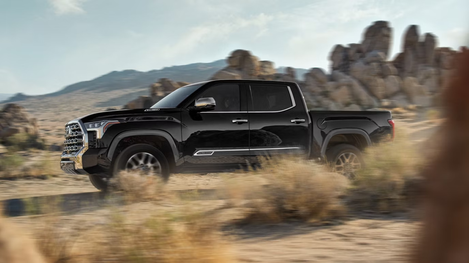 Toyota recalls 162,000 Tundra and Hybrid trucks after display failure raises crash risk