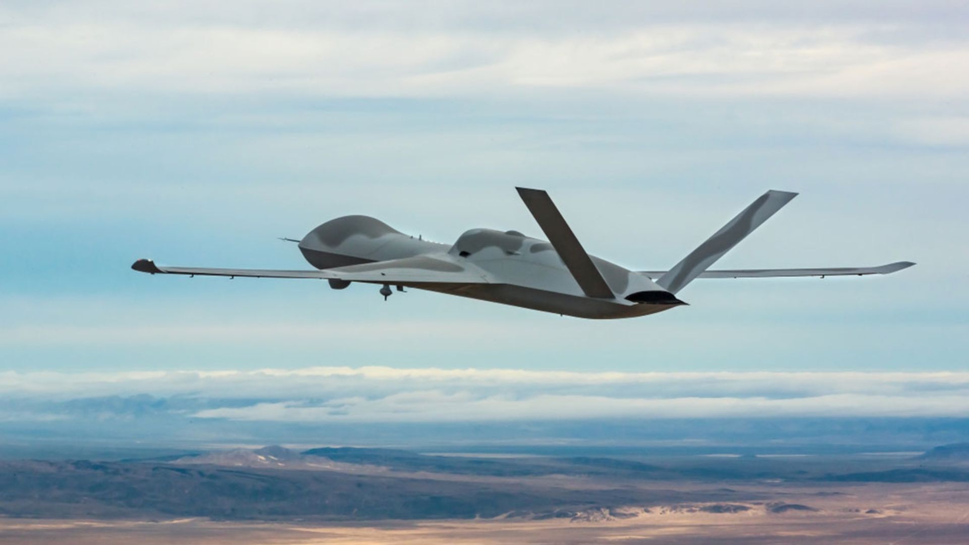 US jet-powered Avenger drone achieves autonomous air‑to‑air intercept in exercise