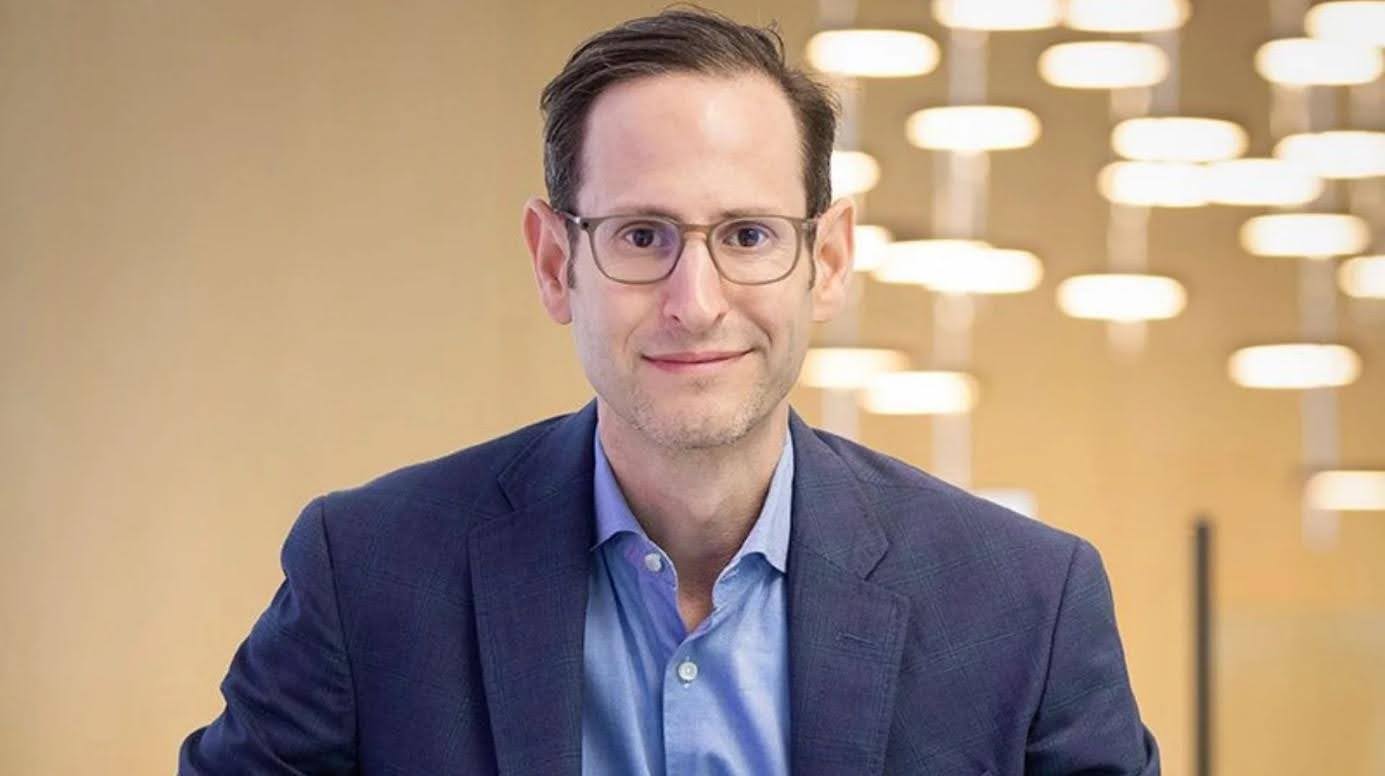 VanEck Flags First Bitcoin Bull Signal Since April 2025 Bottom, Breadth Model Turns Positive