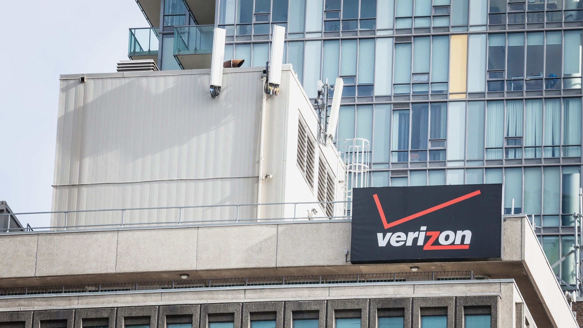 Verizon says customers affected by outage will get account credit