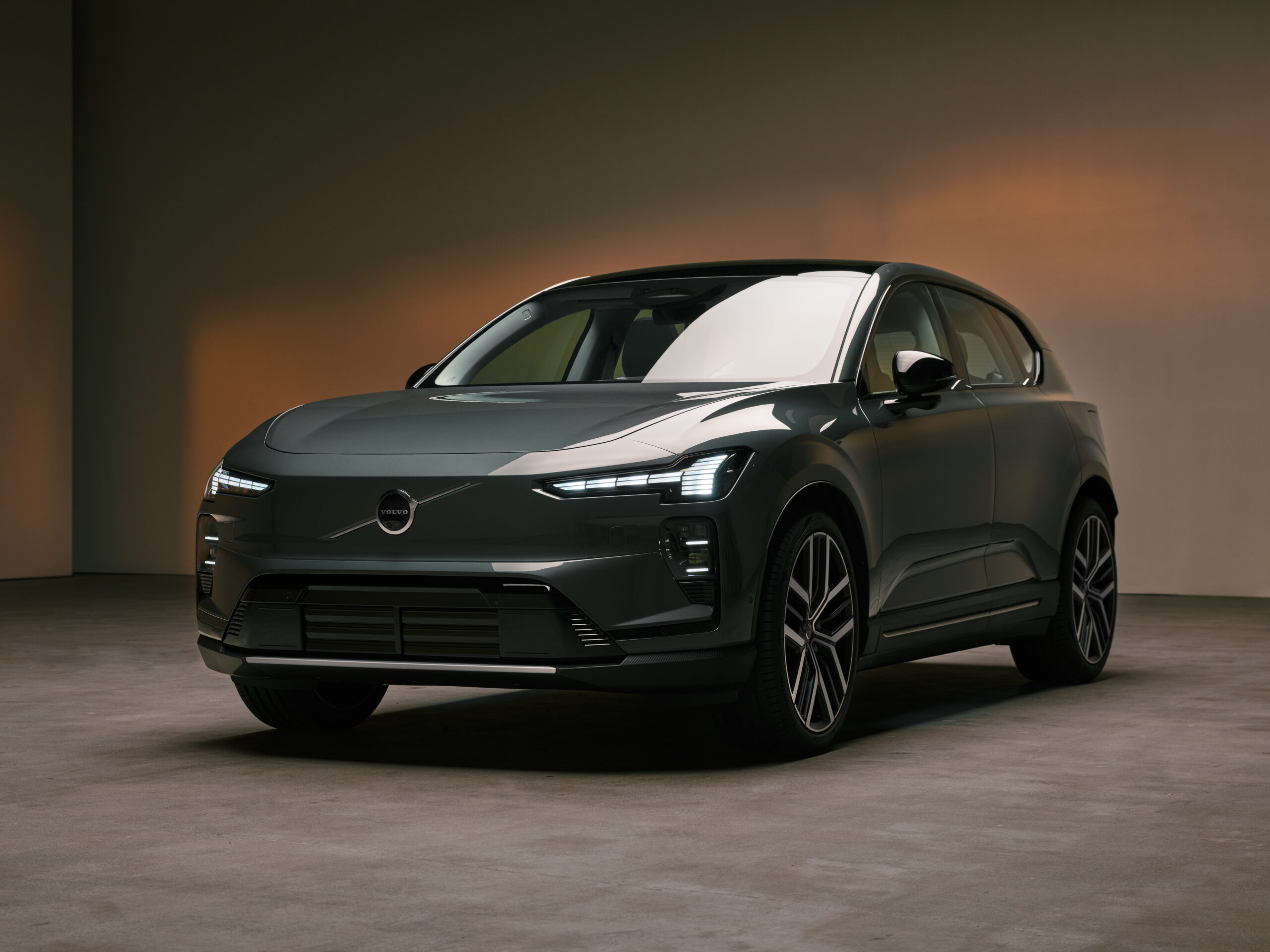 Volvo aims for an EV reset with the new EX60 crossover
