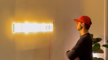 WLAN und Bluetooth: LED-Lampe zeigt Drahtlossignale in der Nachbarschaft an