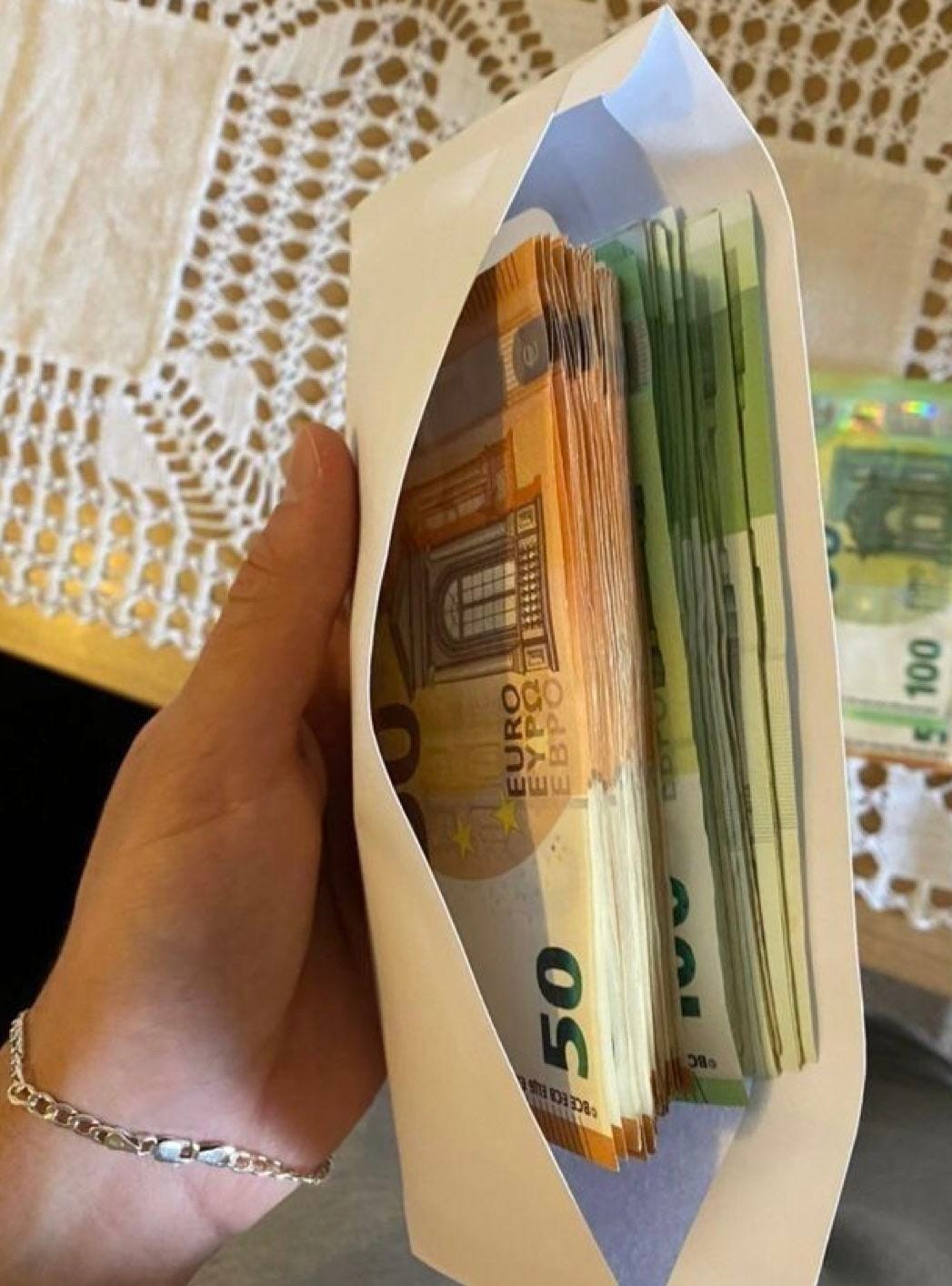 100% κορυφαίας ποιότητας πλαστά χαρτονομίσματα προς πώληση σε μέτρια τιμή. Δωρεάν αποστολή.