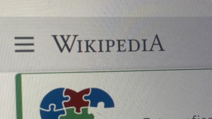 Abstimmung: Deutsche Wikipedia will KI-Texte verbieten