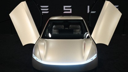 Autonomes Fahren: Tesla meldet fünf neue Robotaxi-Unfälle