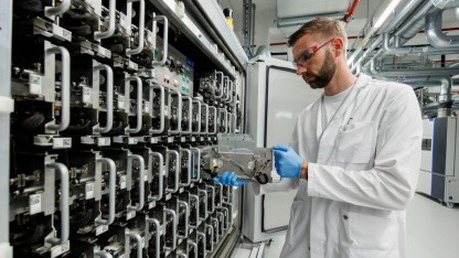 Batterieforschung: Natriumbatterien sollen Unabhängigkeit der EU sichern