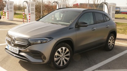 Brandgefahr: Mercedes tauscht komplette Akkus bei EQA- und EQB-Modellen