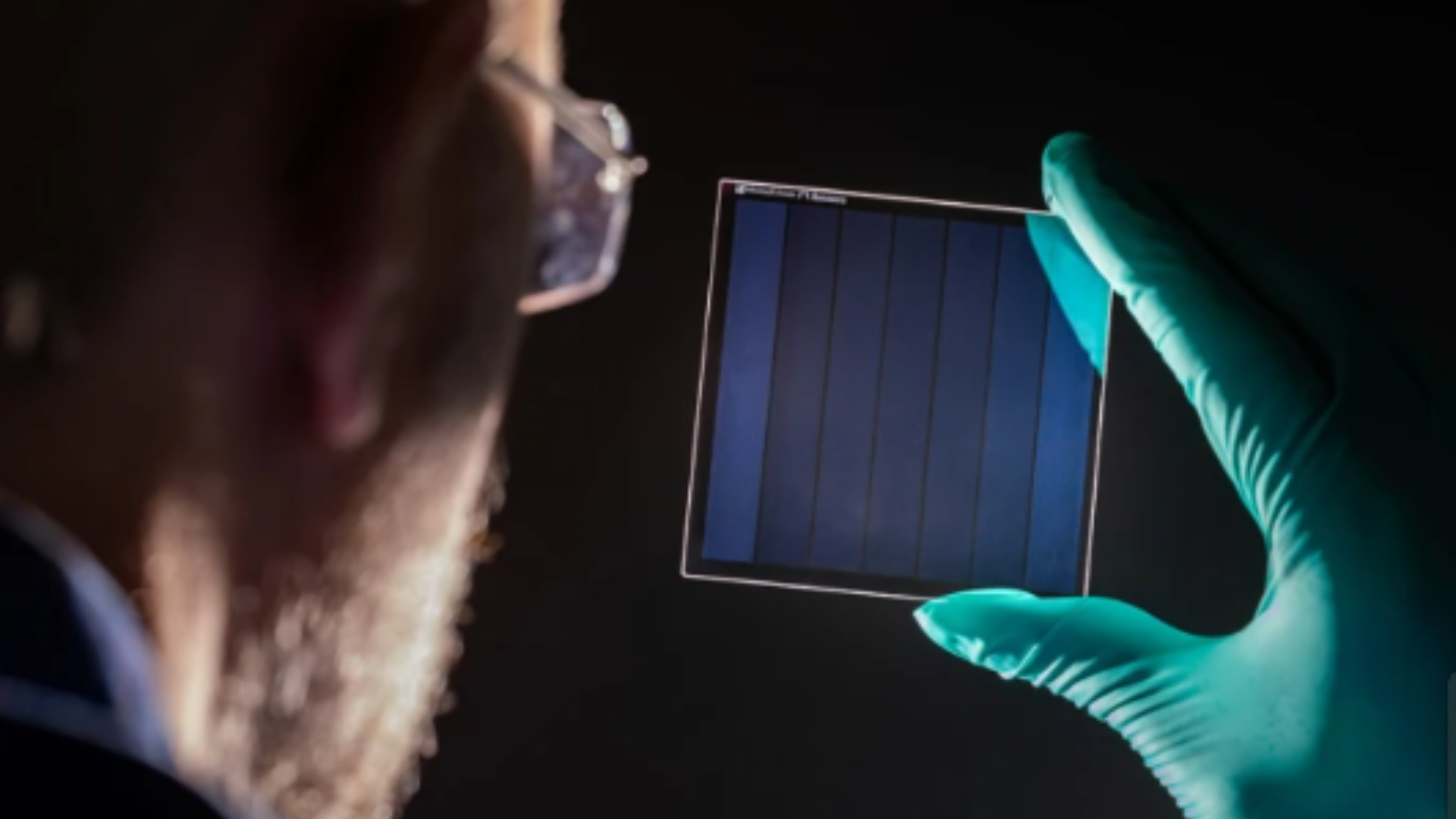 End of data decay? Microsoft’s ‘glass plates’ can store data for 10,000 years