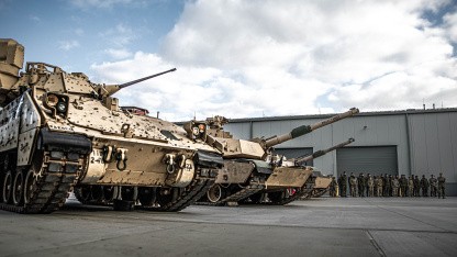Geheimschutz: Polen sperrt chinesische Autos von Militäranlagen aus