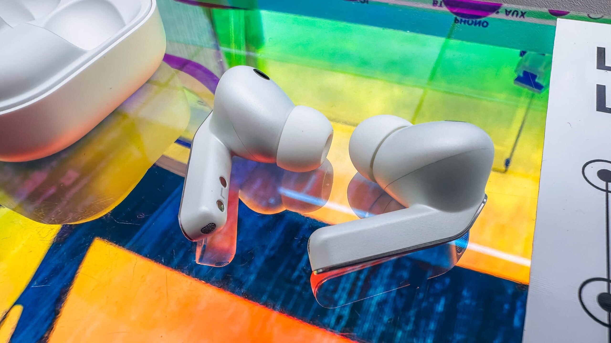 Get a free $20 gift card when you pre-order the Samsung Galaxy Buds 4 at Amazon