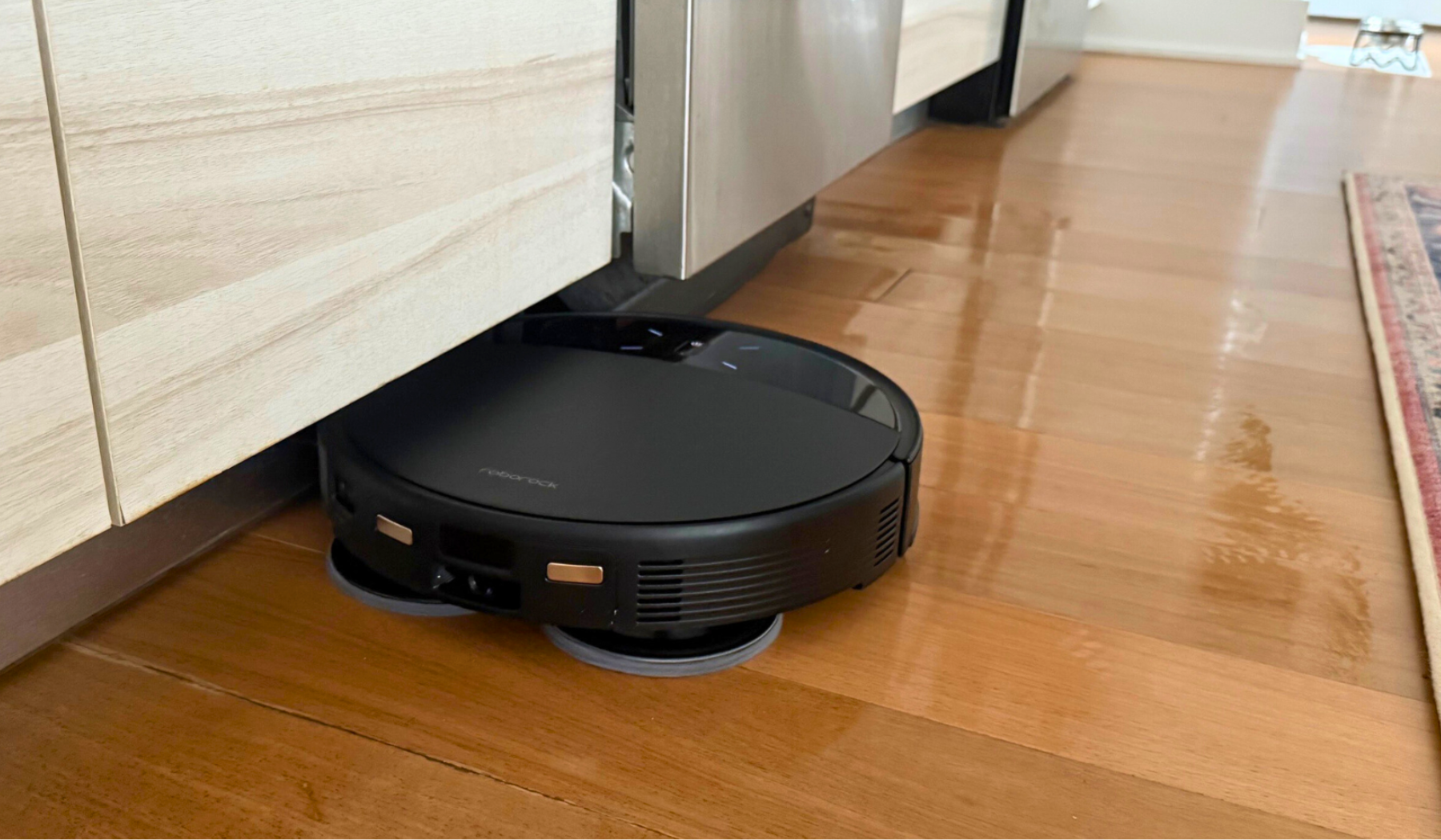 Ive tested 25+ robot vacuum and mop combos, including CES 2026 models. Here are the top 6 to buy.