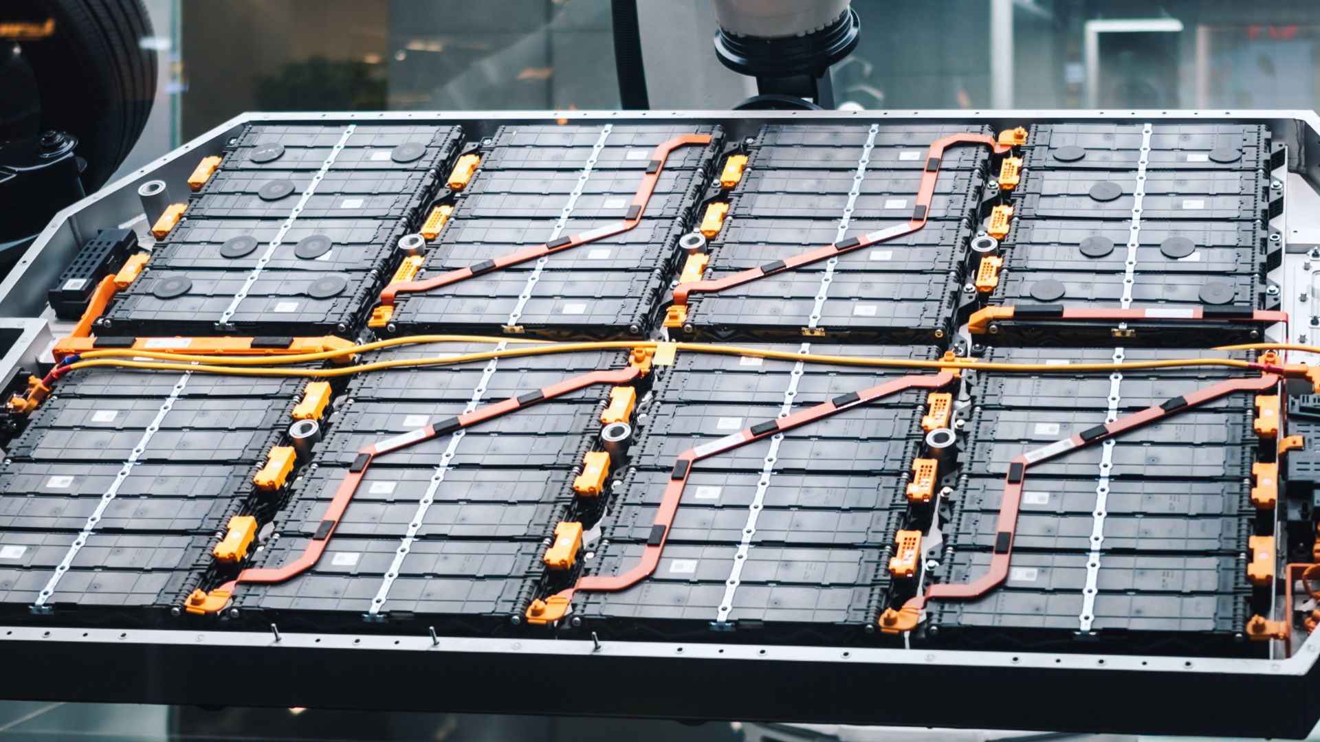 Lithium metal underlayer slashes battery first-cycle loss by 75%, boosts EV range 20%