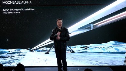 Moonbase Alpha: Musks Hyperloop-Weltraumkatapult entspringt einem Denkfehler