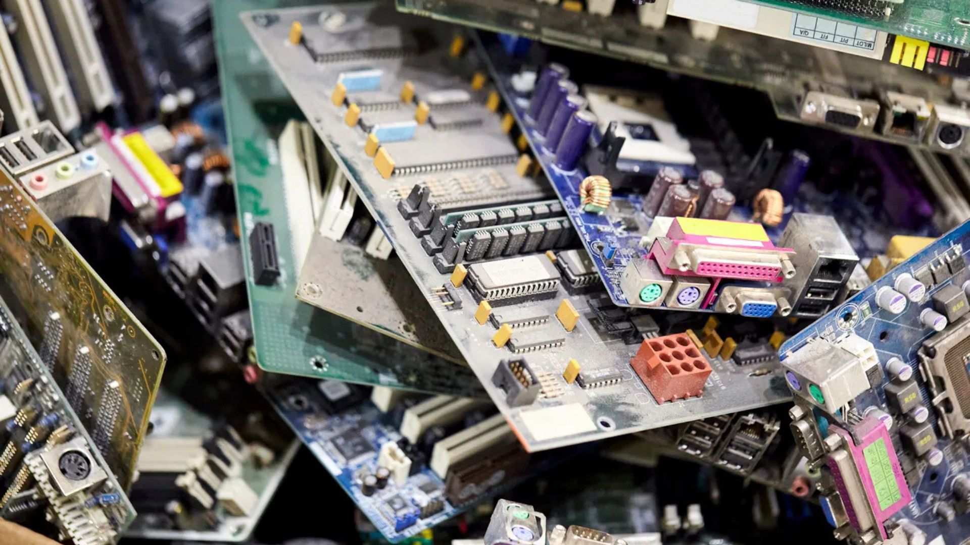 ‘Urban mine’: Collaborative method unlocks critical minerals from electronic waste