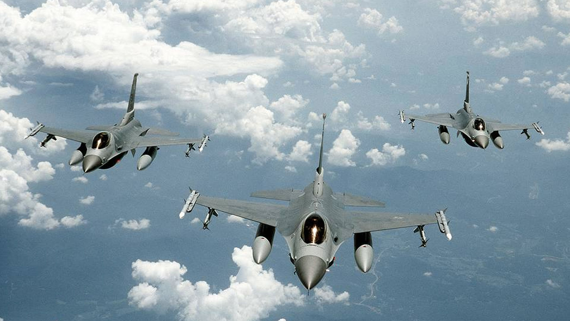 US F-16s and Chinese jets engage in rare mid-air standoff over Yellow Sea, reports claim
