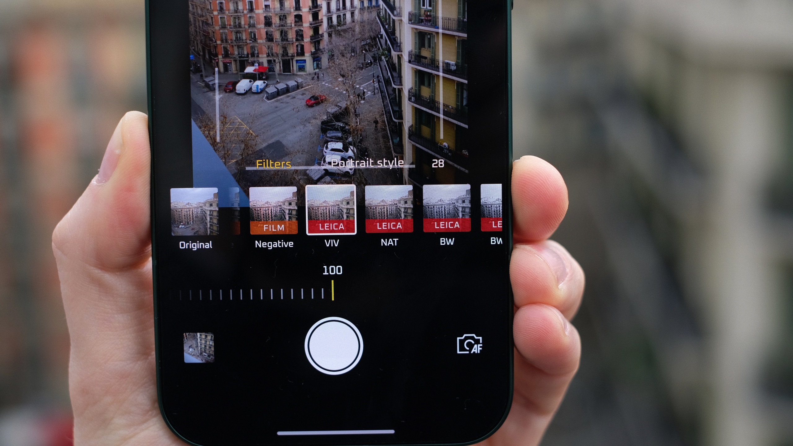 Xiaomi 17 Ultra hands-on: Incredible cameras, but maybe hard to get