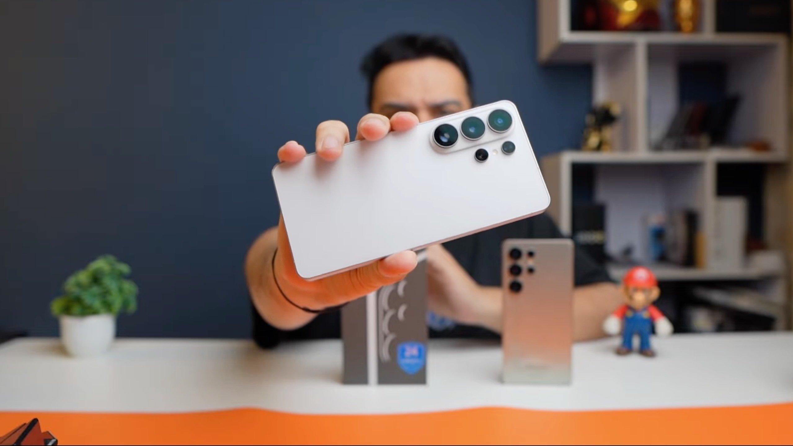 YouTuber claims he bought a Galaxy S26 early: Everything revealed