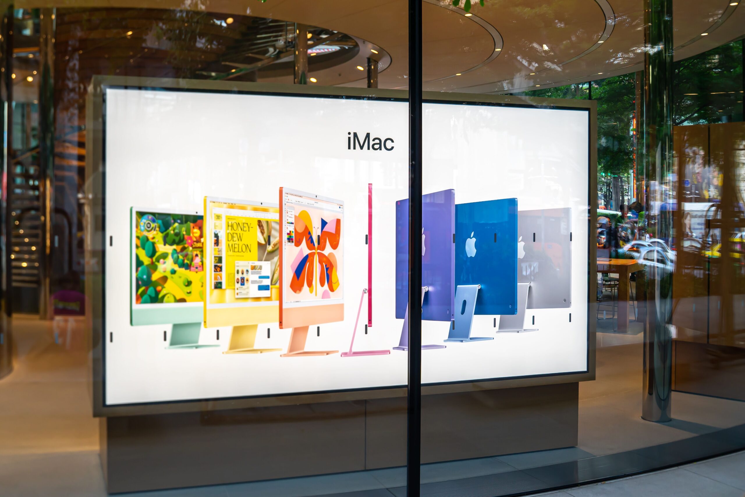 Apples iMac could get fun Neo-like colors this year