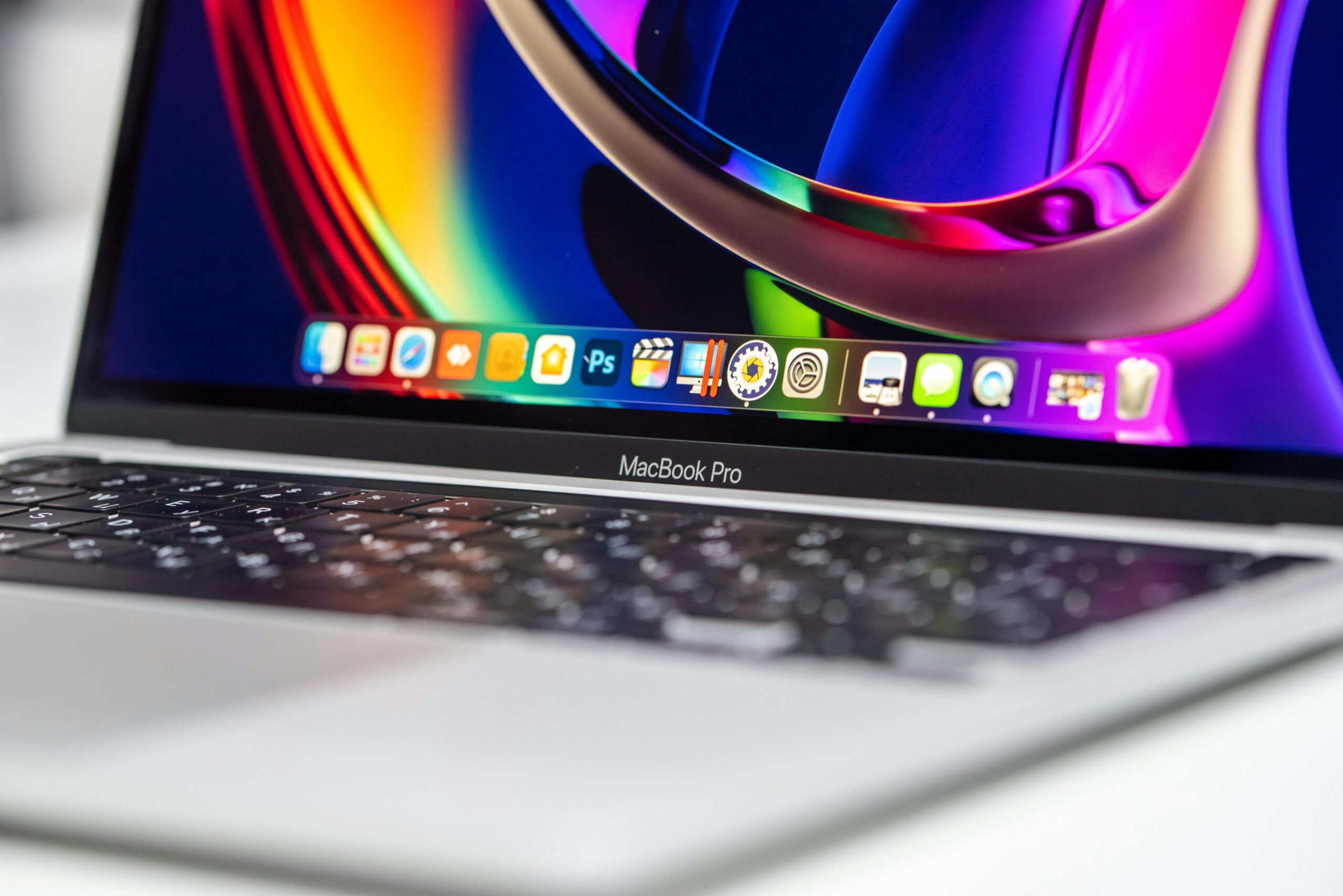 Build apps faster with Microsoft Visual Studio Professional 2026 for under $50