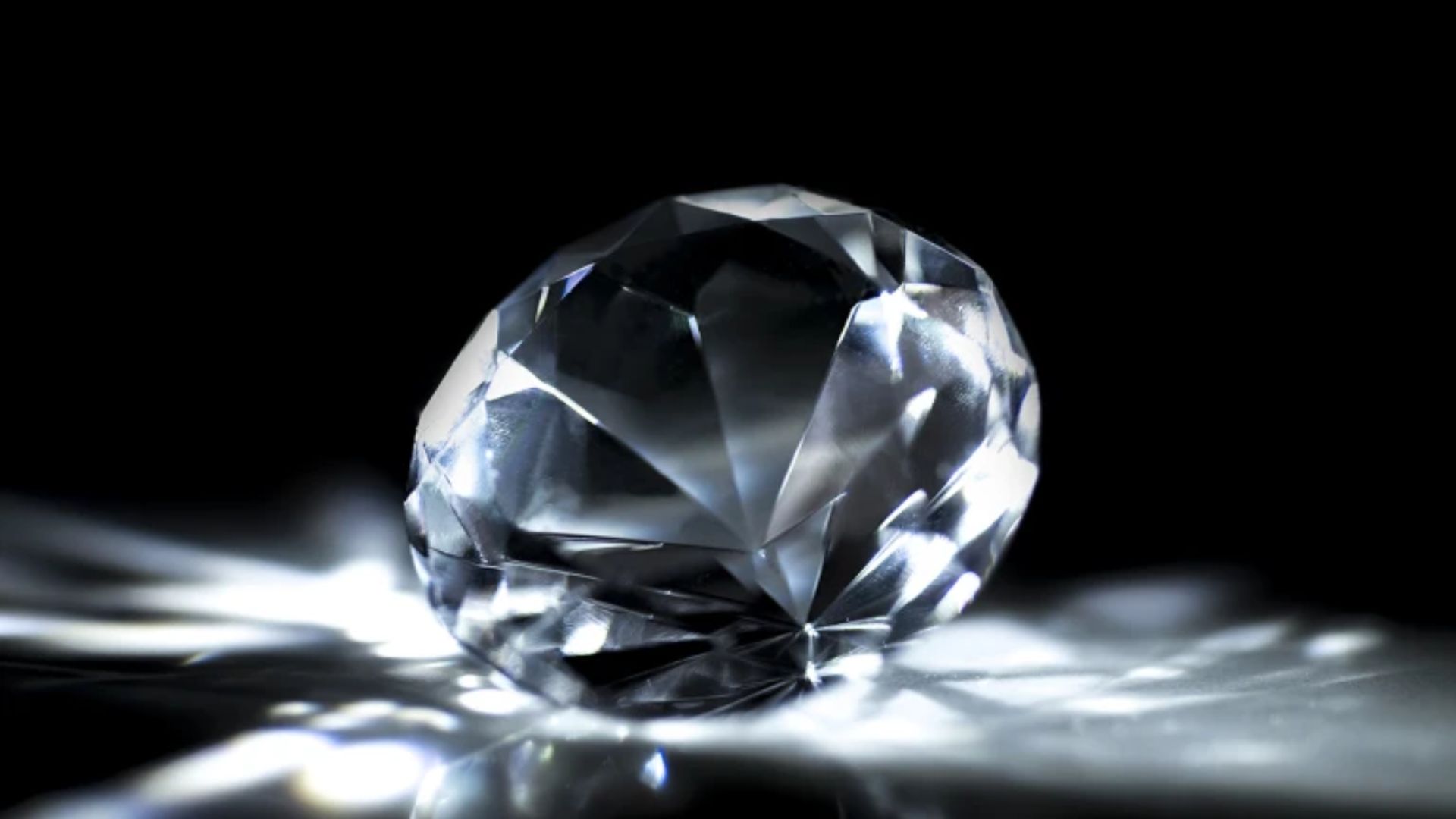 China team grows world’s rarest millimeter-sized ‘hexagonal’ diamond crystal