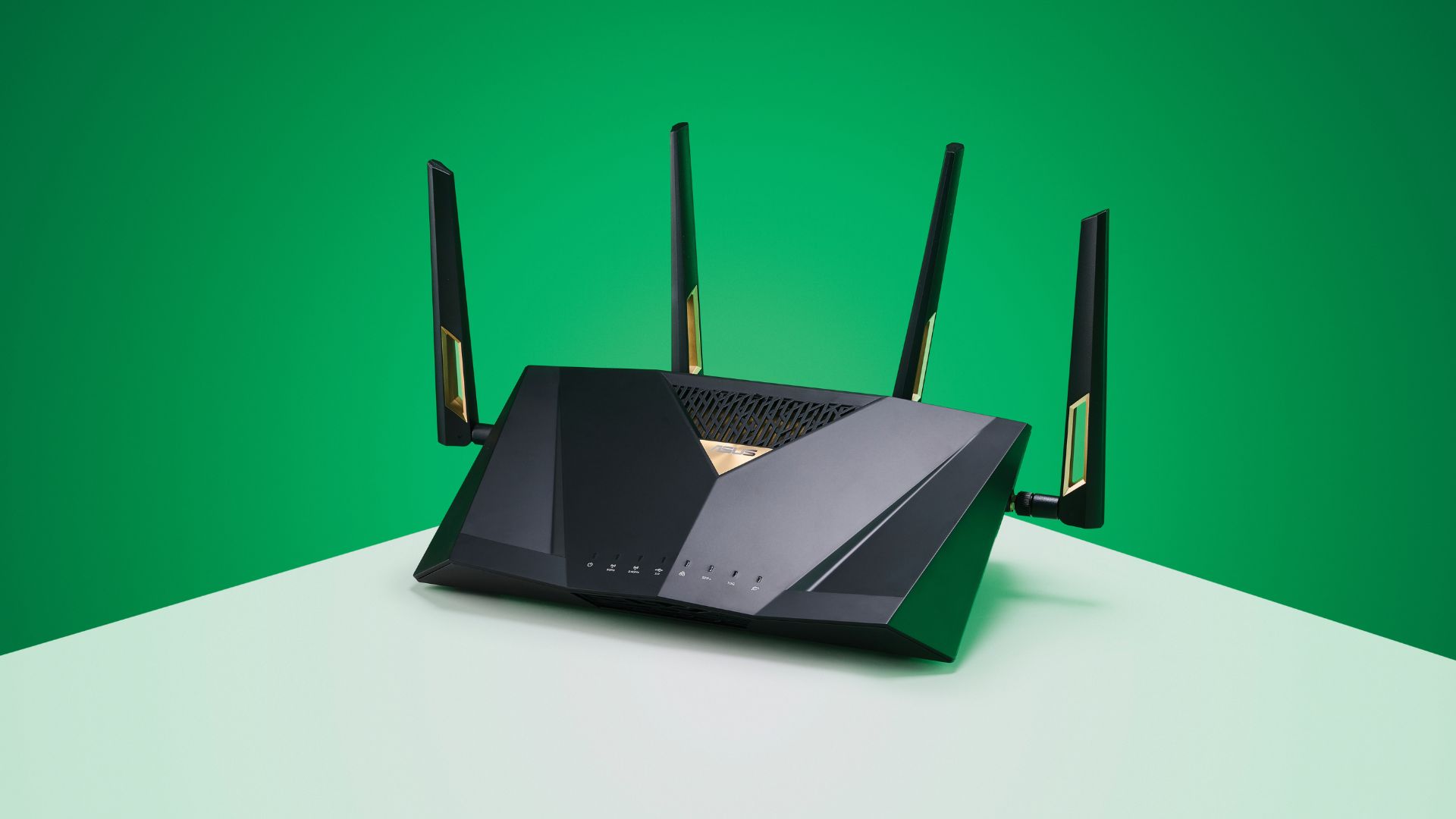 FCC bans new foreign-made routers over rising US cybersecurity threats nationwide