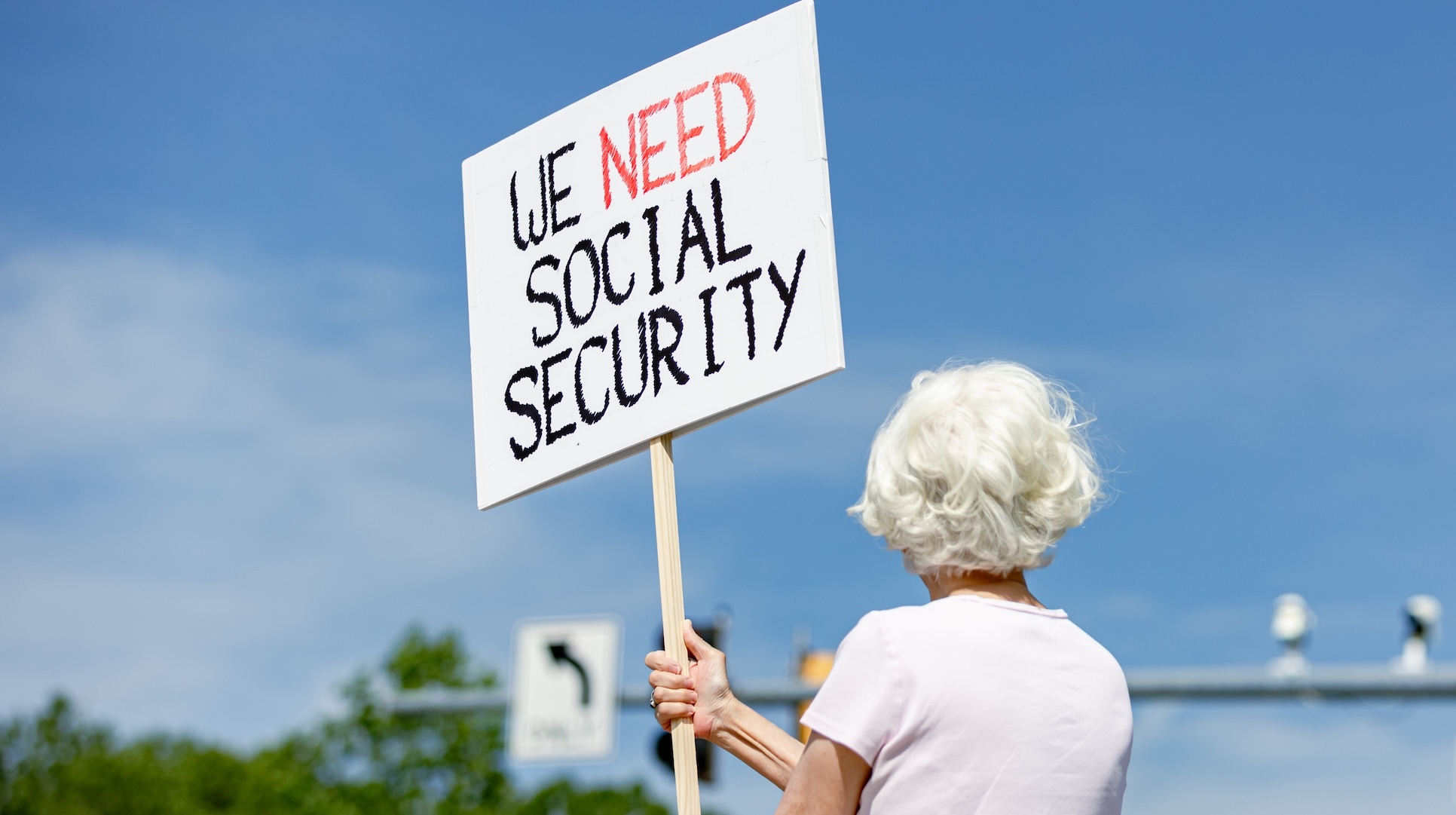 Former DOGE hire still has god level Social Security data, whistleblower says