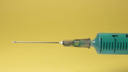 (g+) “Vergiftete” PDFs und Bilder: Wie Prompt Injections und Data Poisoning funktionieren