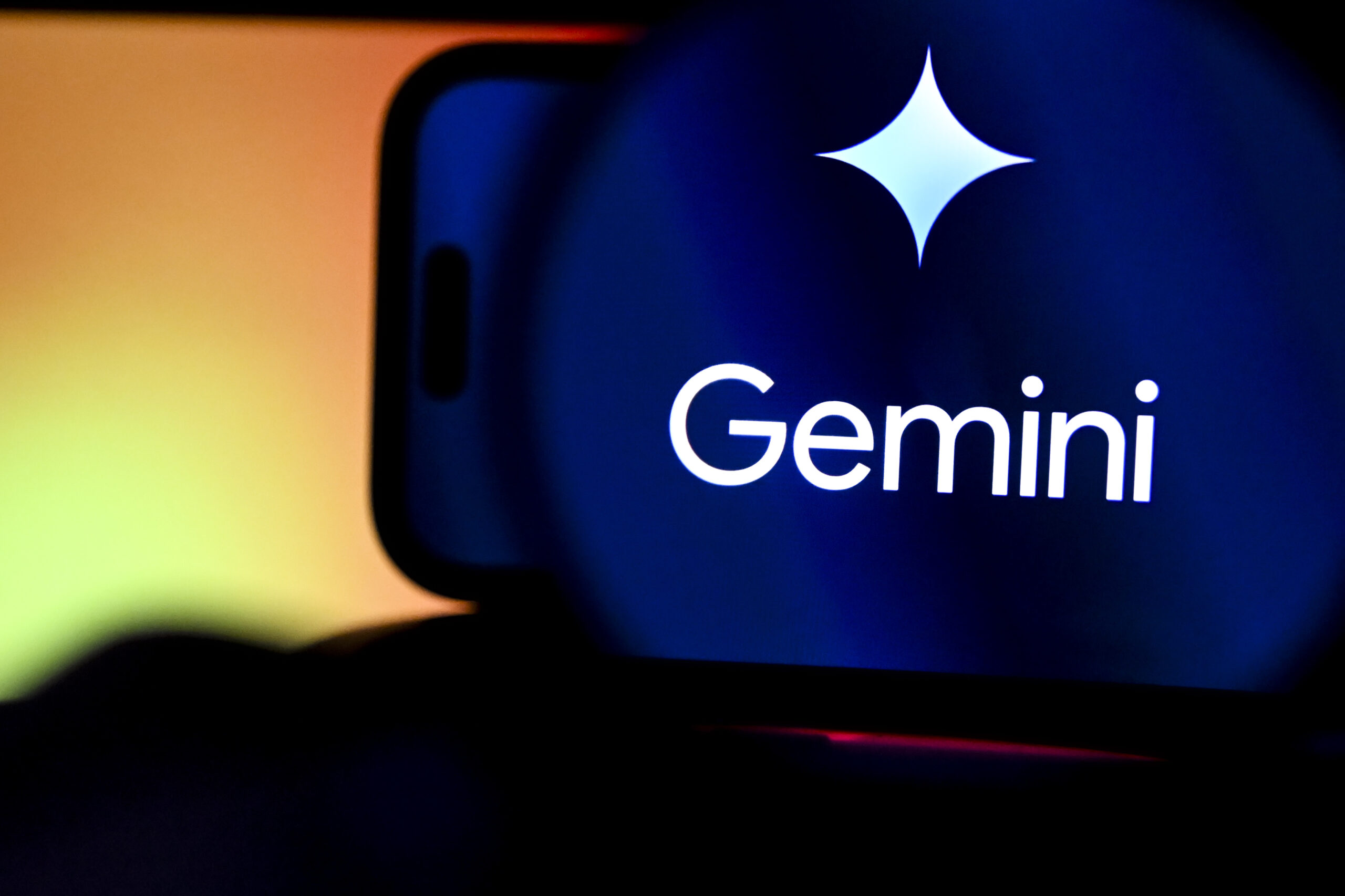 Gemini will let you import ChatGPT, other chatbot conversations