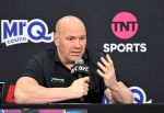 “Haltet das Maul und schaut die Kämpfe an”: UFC-Chef zuckt nach Kritik an “KI-Müll” aus