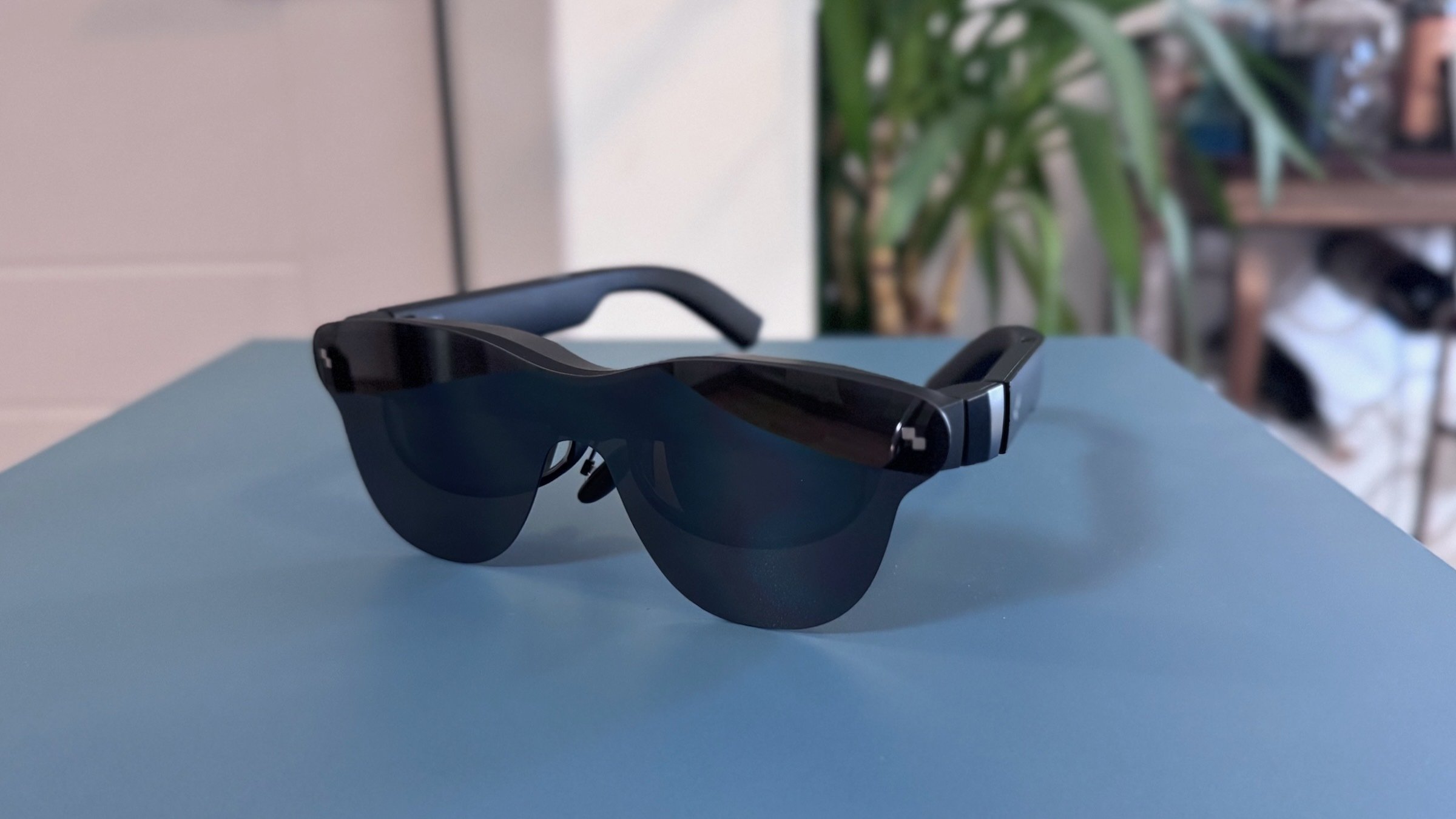 Hands-on: The RayNeo Air 4 Pro smart glasses are like wearing an OLED TV on my face