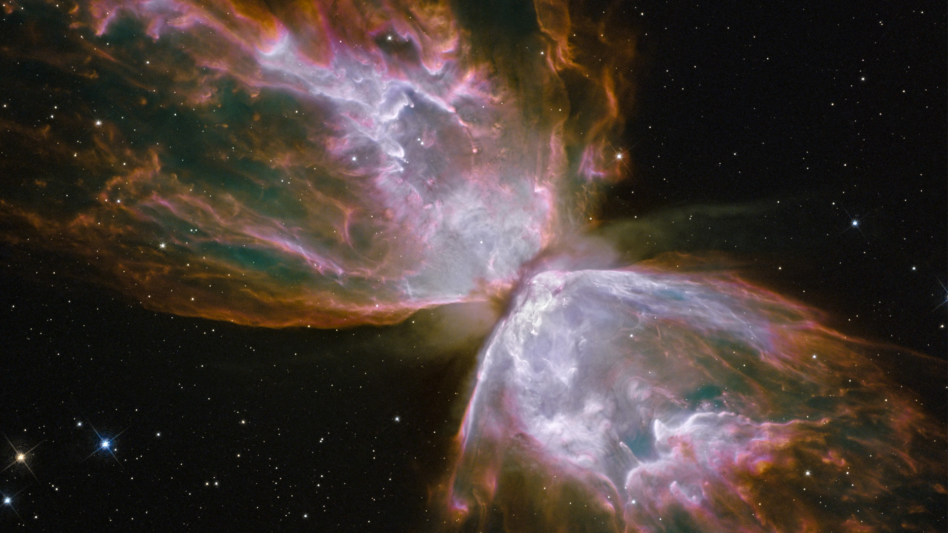In a first, astronomers detect dry ice hiding in the dusty torus of the Butterfly Nebula