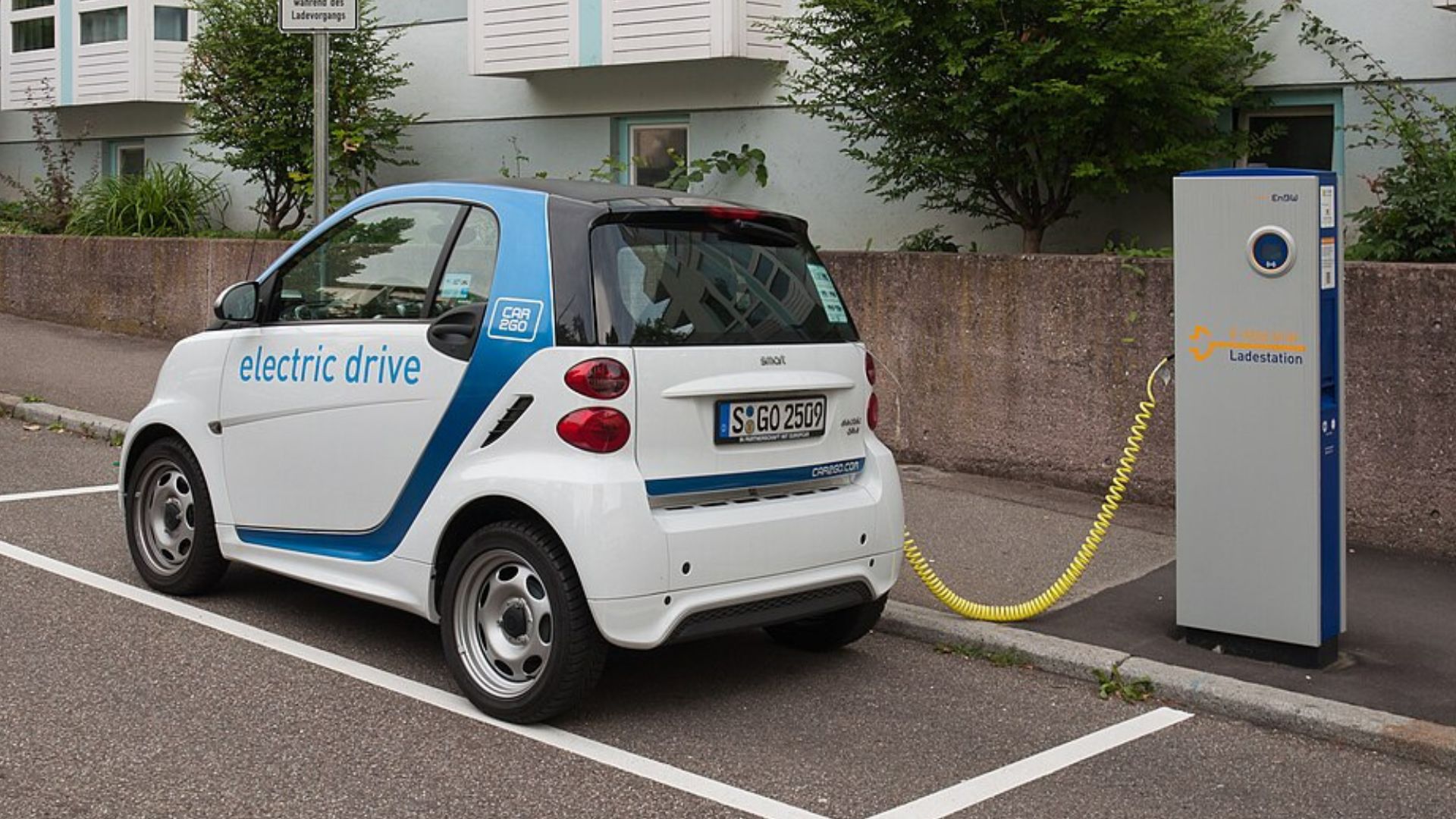 Japan’s new EV-replicating benchtop device can help unlock wireless charging inside labs