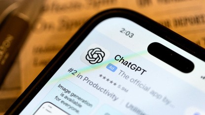 Künstliche Intelligenz: OpenAI stoppt Erotik-Chatbot nach internen Zerwürfnissen