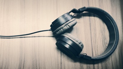 Mit Bots Tantiemen abkassiert: Musiker gesteht Millionenbetrug mit KI-Songs