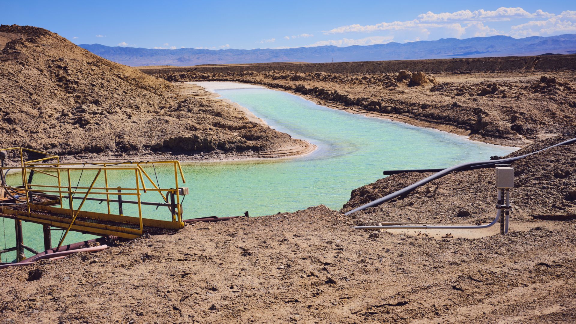 New method uses hygroscopic salt, humid air to recover 96% lithium from mining waste